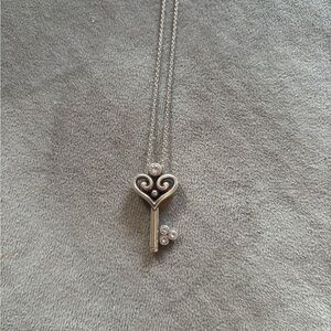 Elegant Silver Key Pendant Necklace